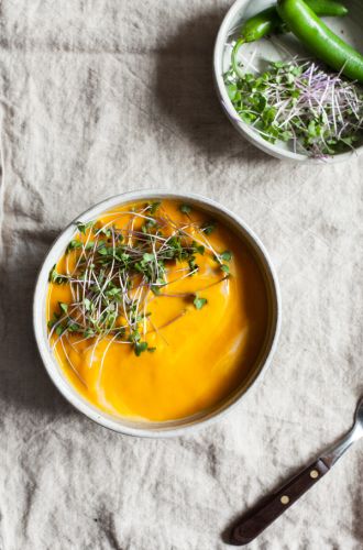 thai carrot coconut lemongrass soup